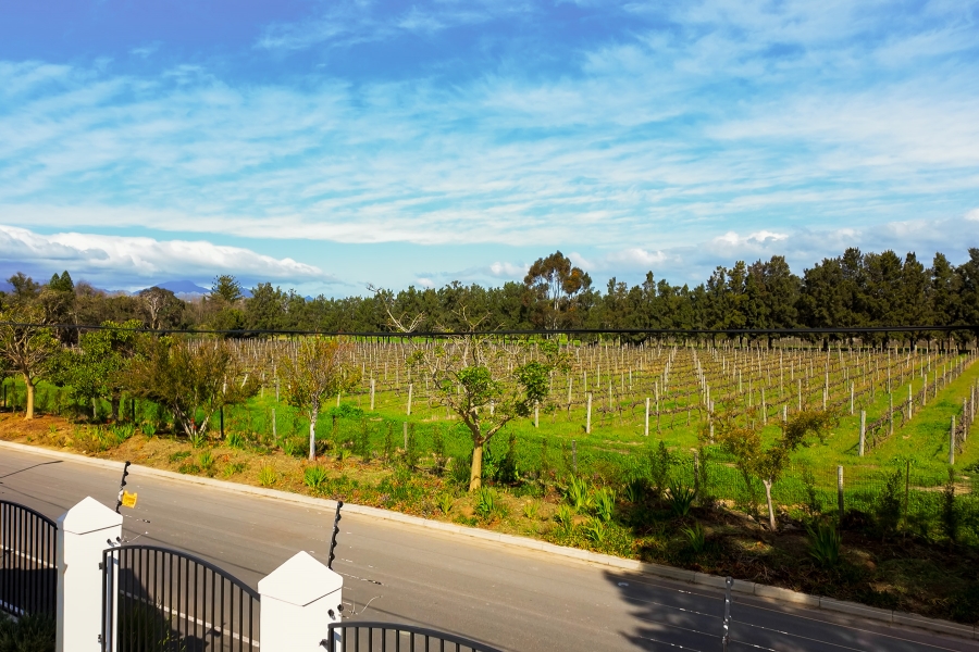 3 Bedroom Property for Sale in Roundhay Western Cape